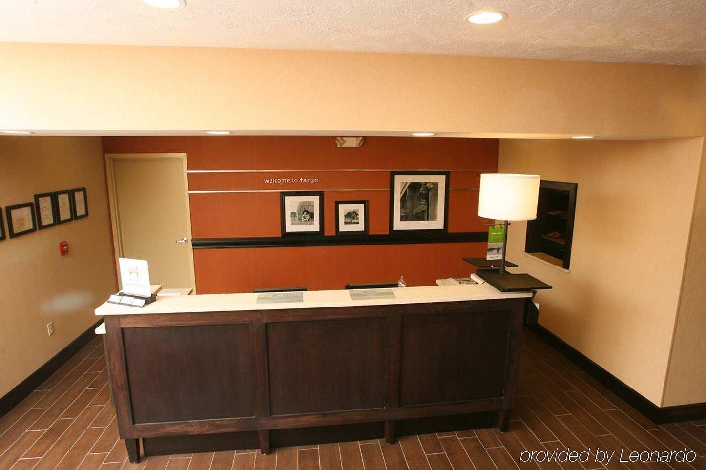 Hampton Inn & Suites Fargo Medical Center Dalaman gambar