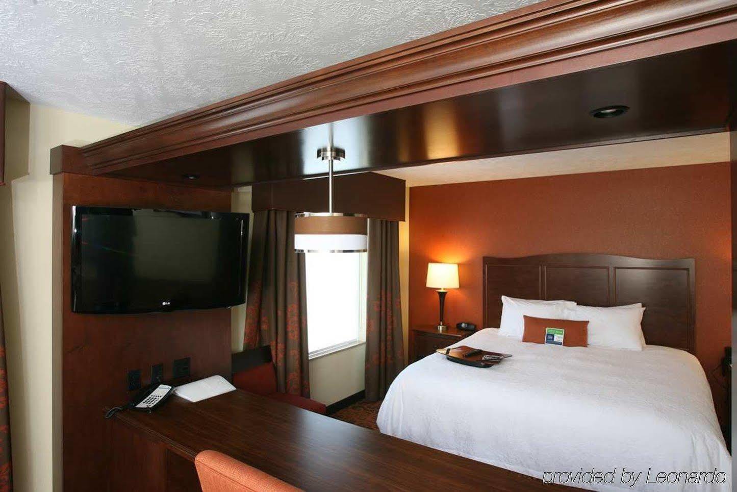 Hampton Inn & Suites Fargo Medical Center Bilik gambar